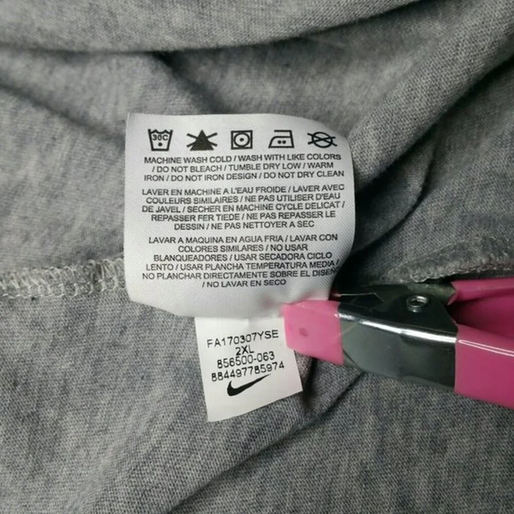NIKE TEE Gray Black and Red Short Sleeve T Shirt Mens Size XXL - Picture 6 of 7